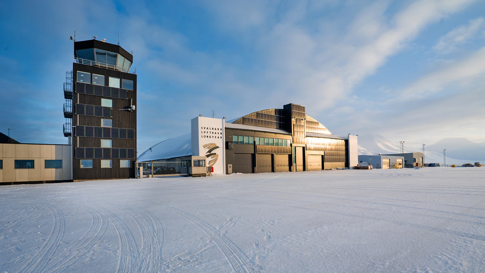 Svalbard Airport